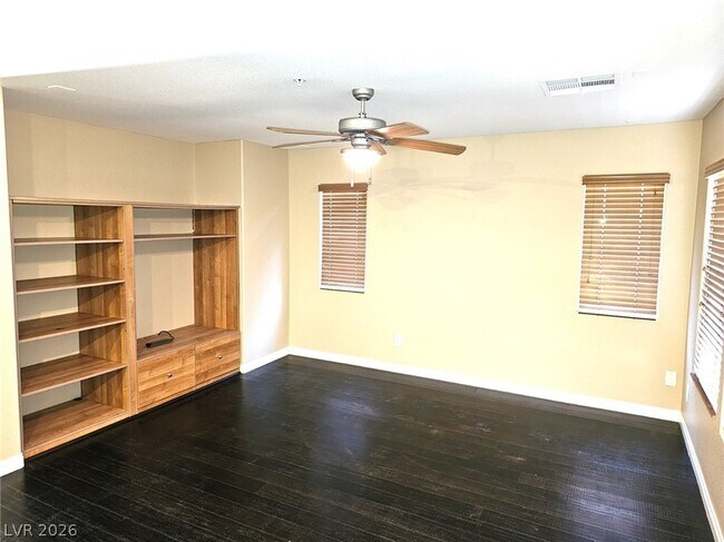 Building Photo - 1135 Paradise Vista Dr