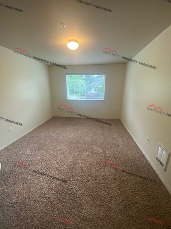 Building Photo - STATUS: AVAILABLE | R202 | $1895.00 + $100...