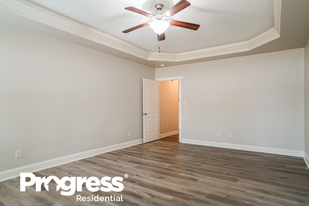 Building Photo - 837 Airedale Trail