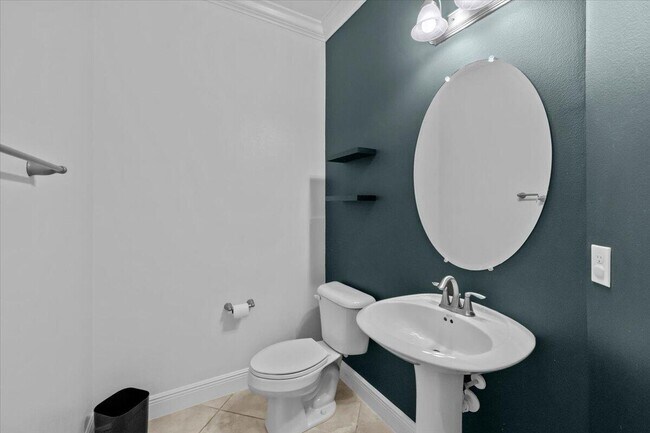 Building Photo - 2061 Foxtail View Ct