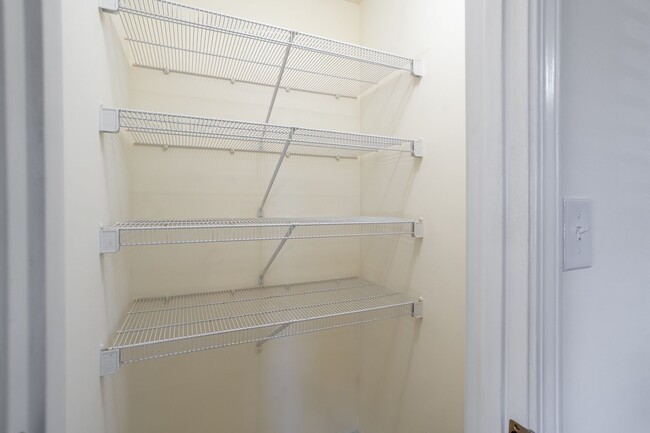 Building Photo - 5005-5007 Carrie Ridge Dr.