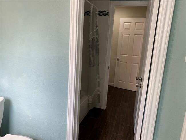 Building Photo - 3209 Carol Ann Dr