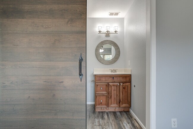 Building Photo - 5617 38th St