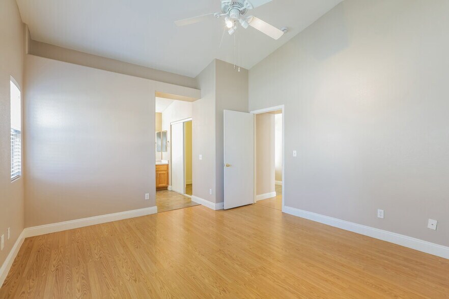 Building Photo - 9099 Lava Bluff Ct