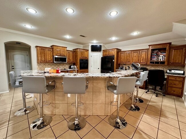 Building Photo - 5205 Greathouse Ave