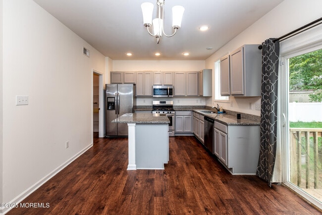 Building Photo - 22 Nautilus Dr