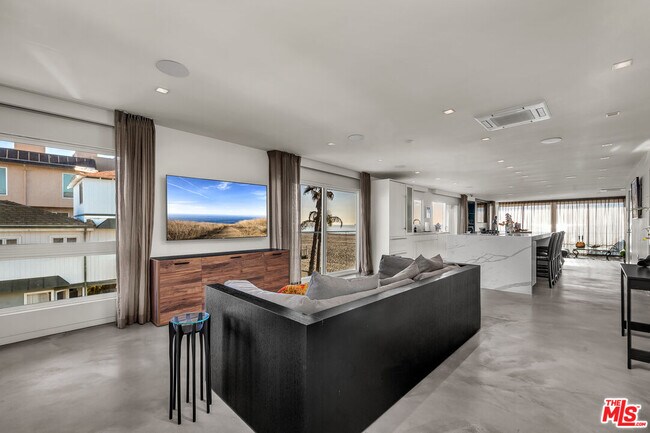 Building Photo - 1 Driftwood St