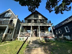 Building Photo - 3015A-3015B N Pierce St. (Duplex)