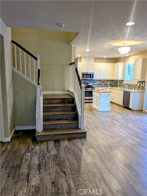 Building Photo - 42945 Avenida Amistad