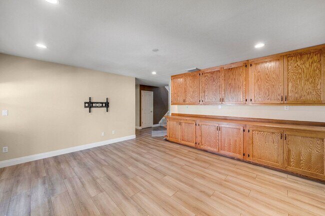 Building Photo - 4011 Prairie Falcon Dr