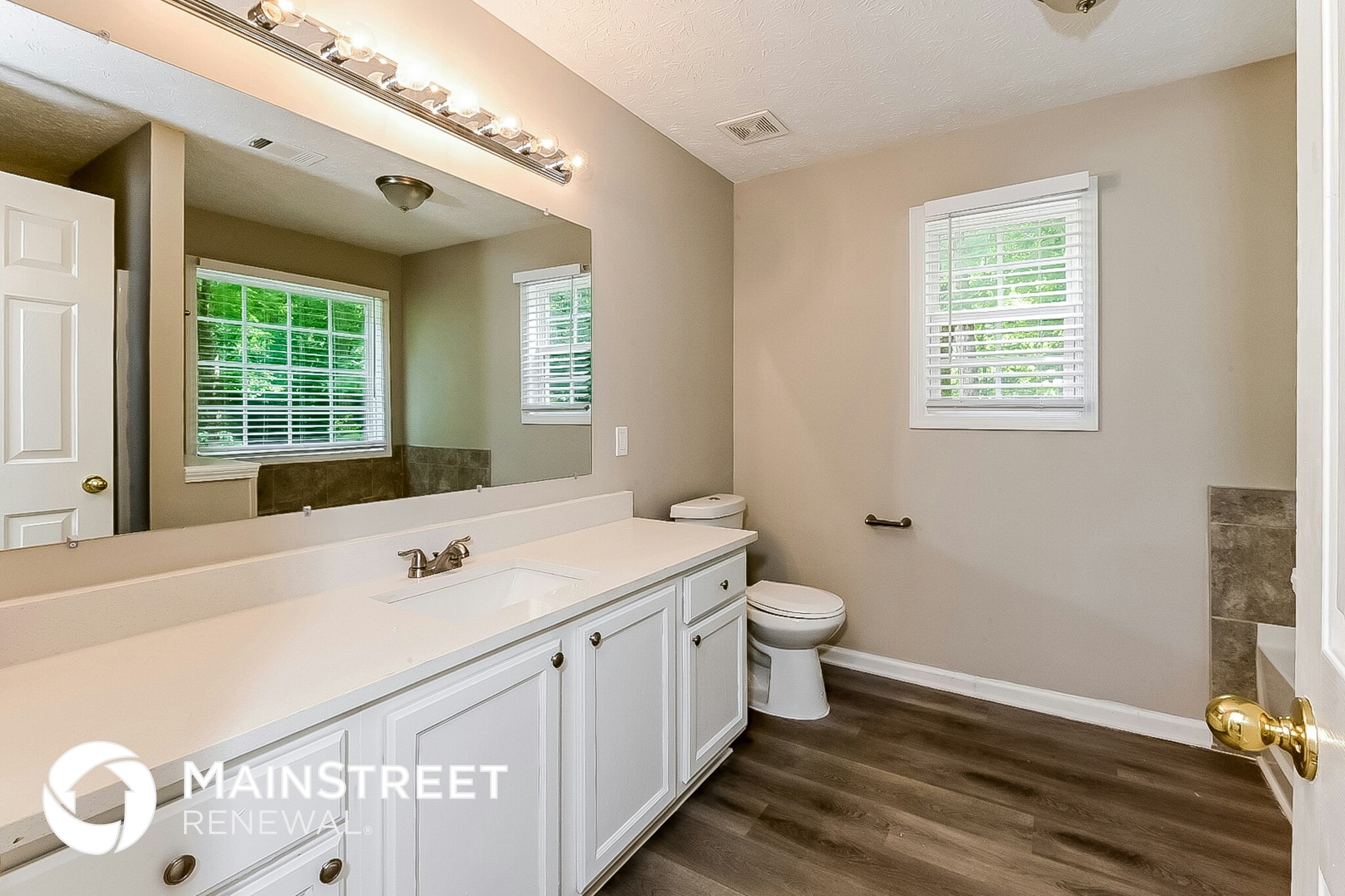 Building Photo - 20 Haywood Ct