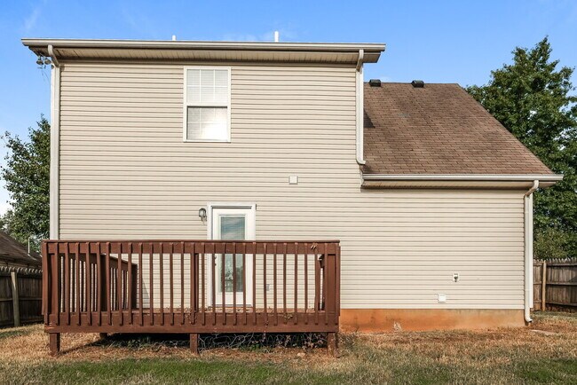 Building Photo - 3062 Ace Wintermeyer Dr