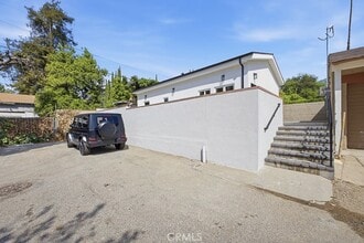 Building Photo - 1431 Montgomery Ave