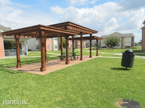 Building Photo - 711 FM 1959 Rd