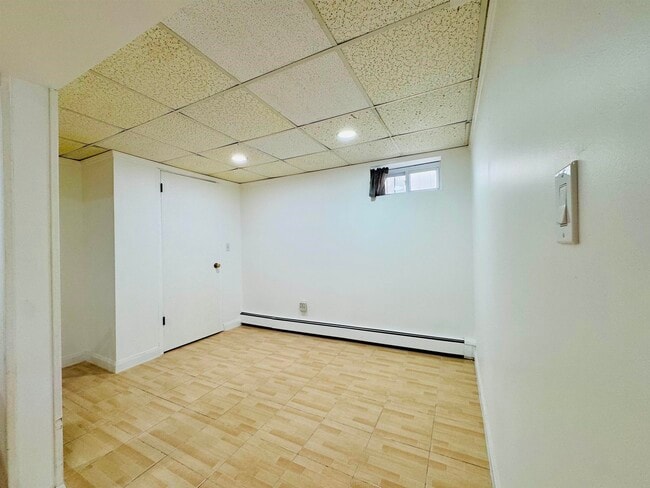 Building Photo - 104 North St