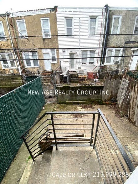 Building Photo - 5836 Osage Ave