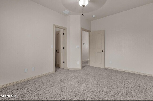 Building Photo - 11714 Dos Palmas Dr