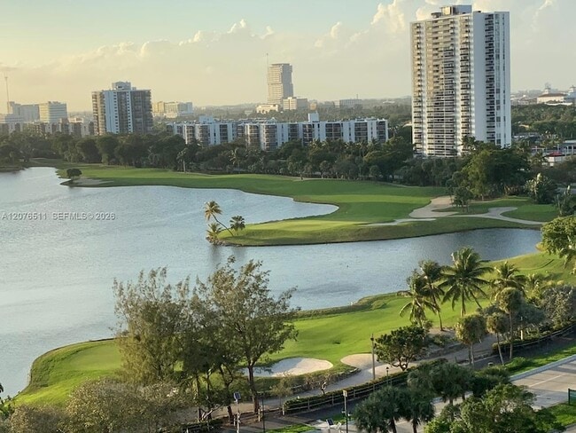 Building Photo - 20185 E Country Club Dr