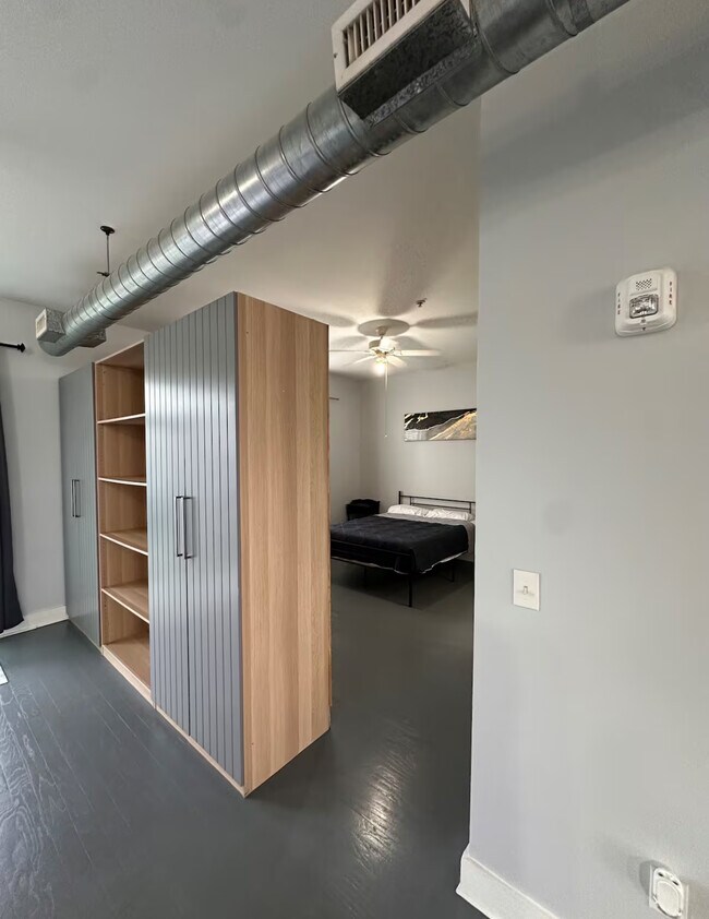 Building Photo - 502 Pryor St SW