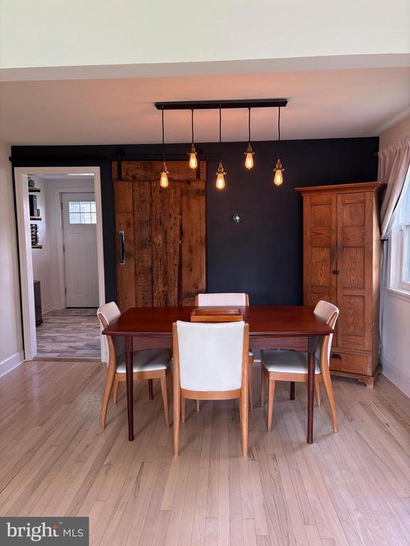 Building Photo - 509 D St