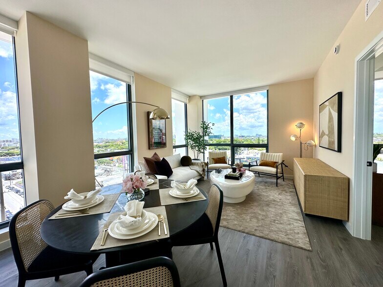 Building Photo - 52 NW 32nd St