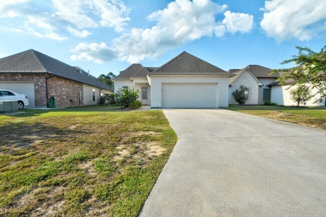 Building Photo - 10419 Parc Cella Ct