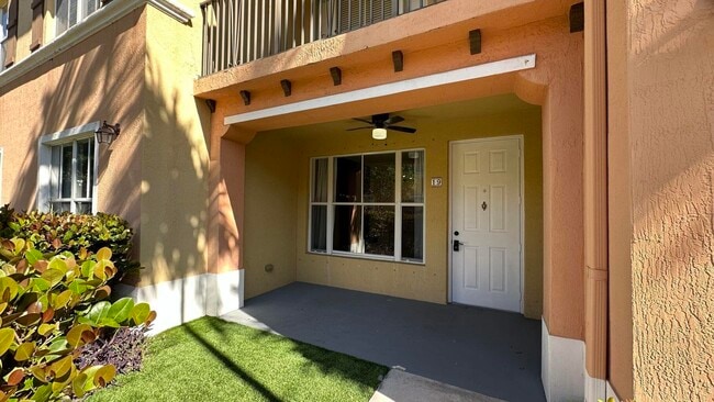 Building Photo - 3549 Forest Hill Blvd