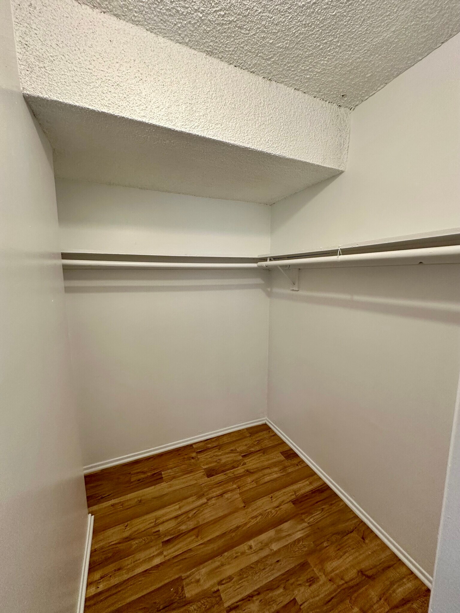 Building Photo - 4325 Dixie Canyon Ave