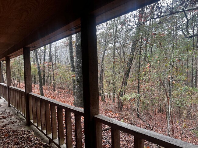 Building Photo - 95 Oakwood Dr