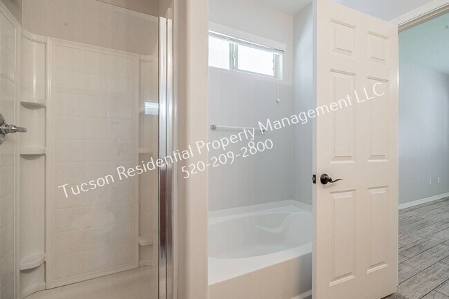 Building Photo - 7334 E Alderberry St