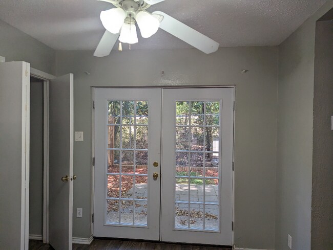 Building Photo - 4100 North St