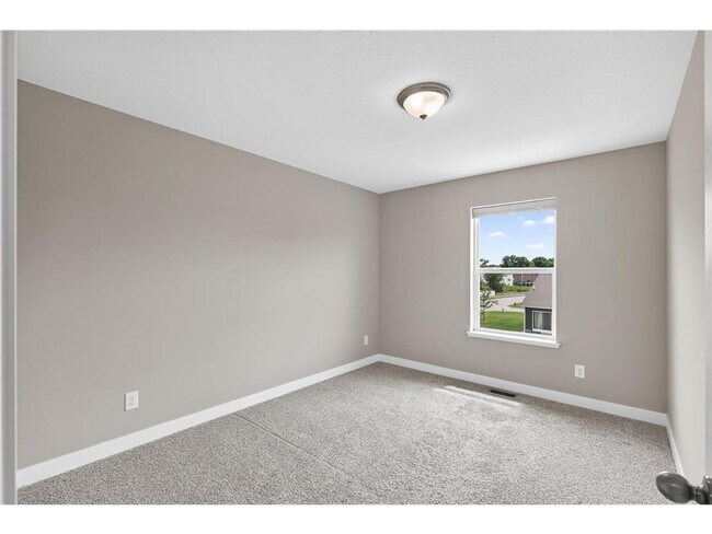 Building Photo - 18099 Heirloom Ct