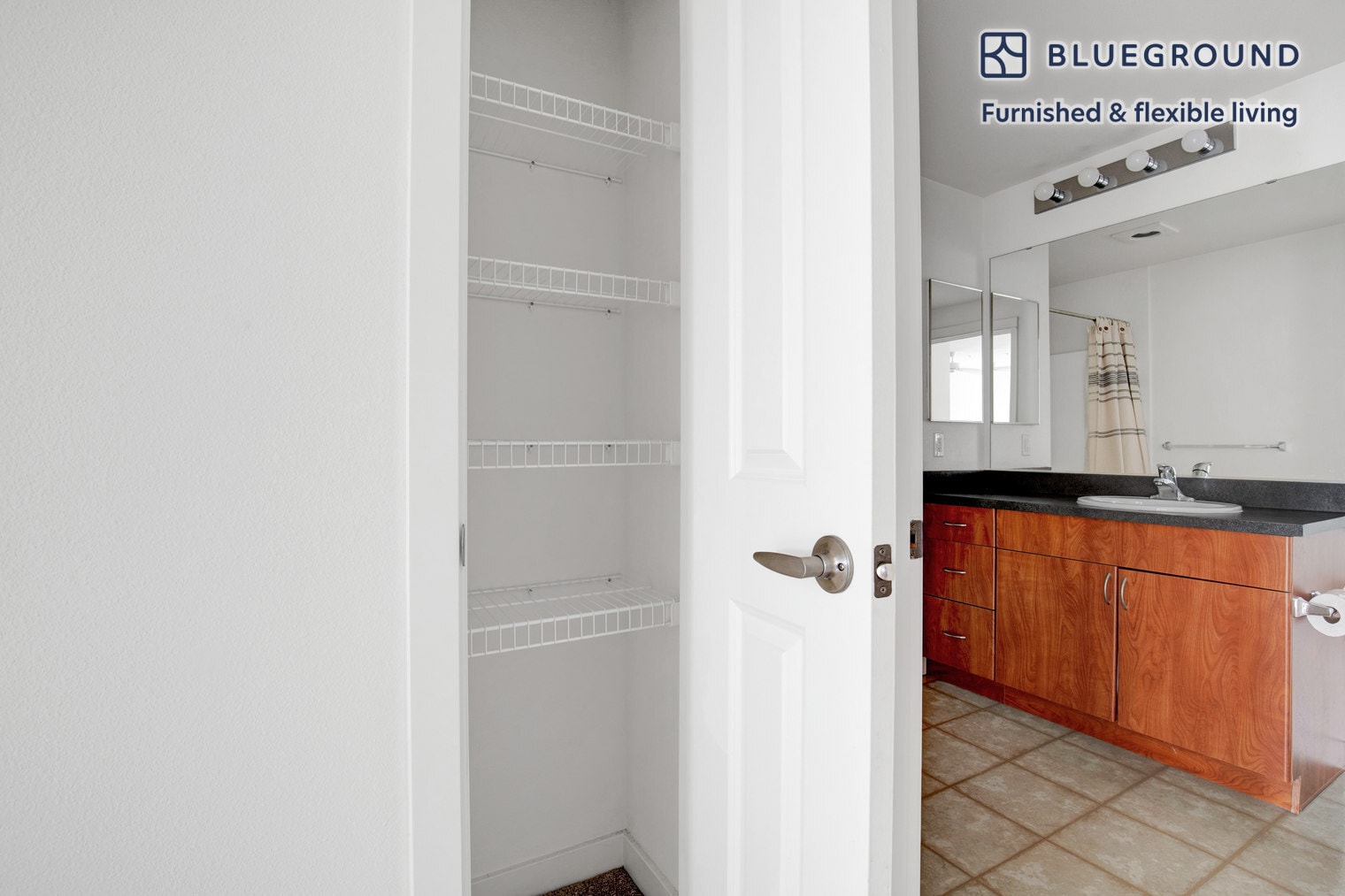 Building Photo - 250 Bellevue Way NE