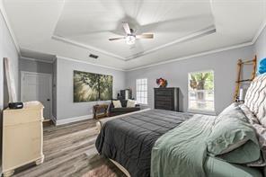 Building Photo - 5601 Burgundy Dr