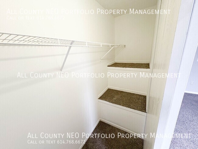 Building Photo - 6755 Axtel Dr