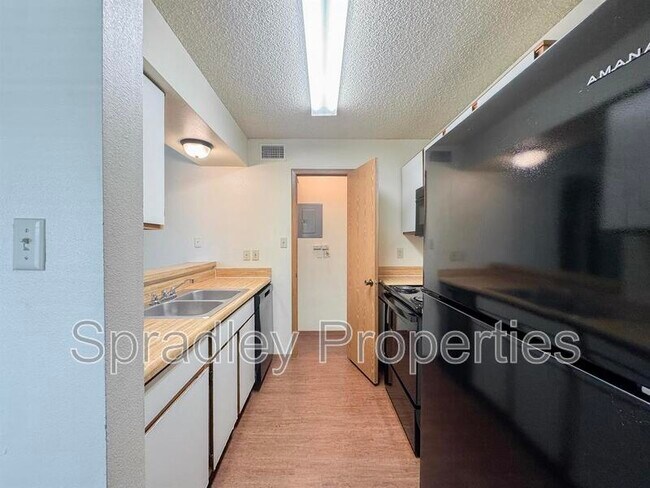 Building Photo - Troy Terrace Apartments