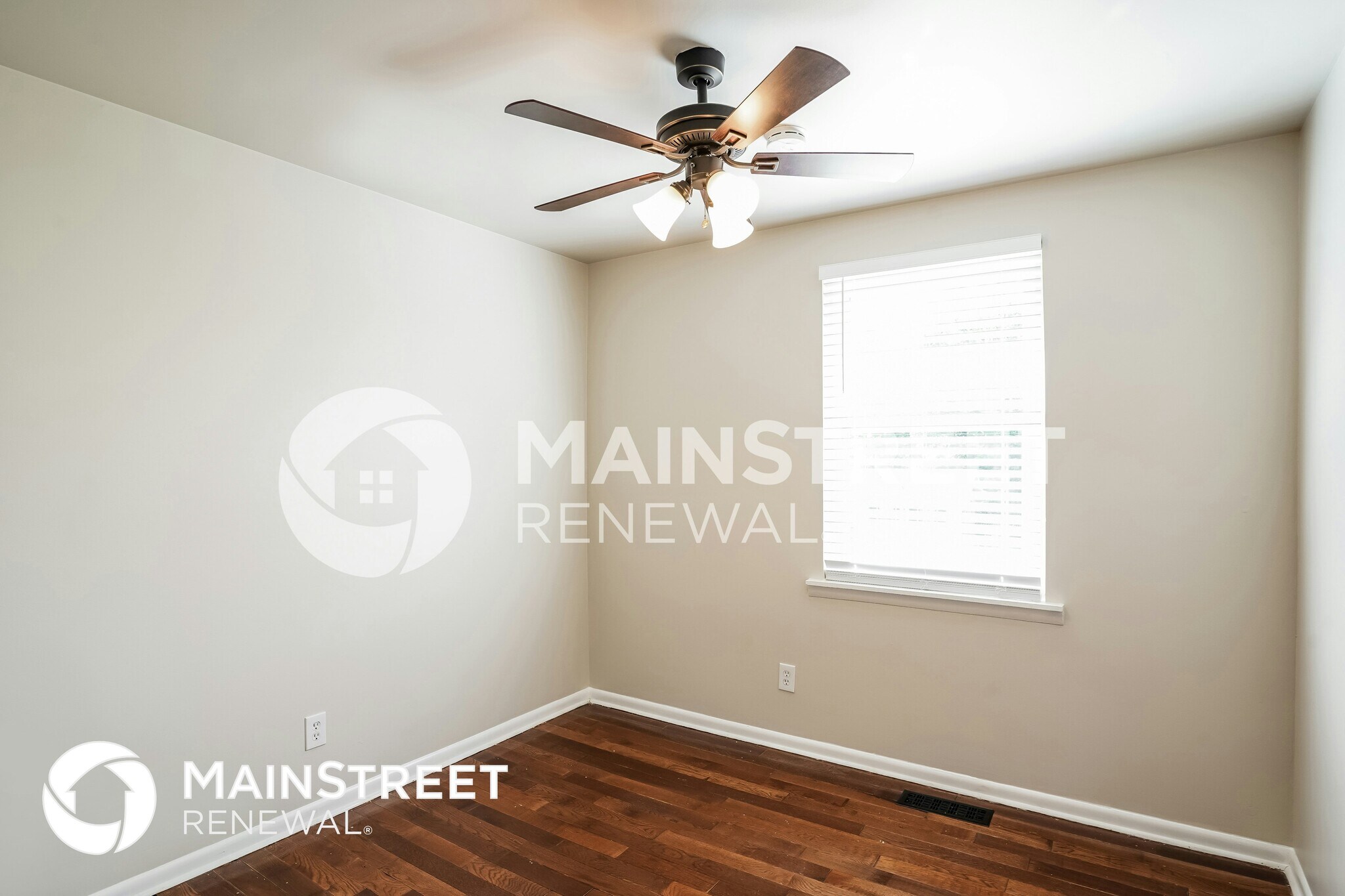 Building Photo - 3804 Scotwood Dr