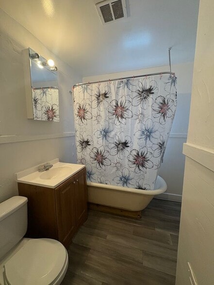 Building Photo - 113 Wilkes Ave