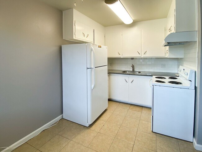 Interior Photo - 616 O Street