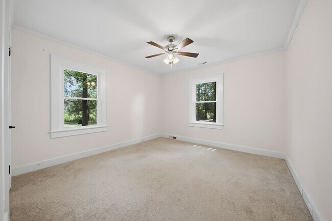 Building Photo - Serene 3BR Ranch with Spacious Yard & Updated Interiors