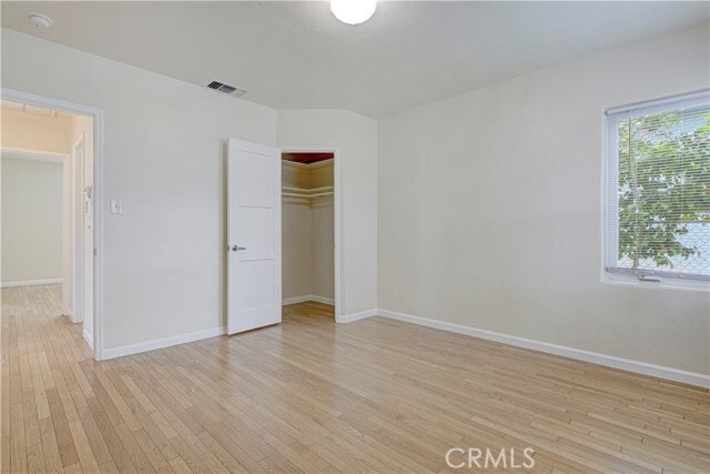 Building Photo - 559 E Providencia Ave
