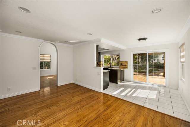 Building Photo - 8216 E Flowerwood Ave