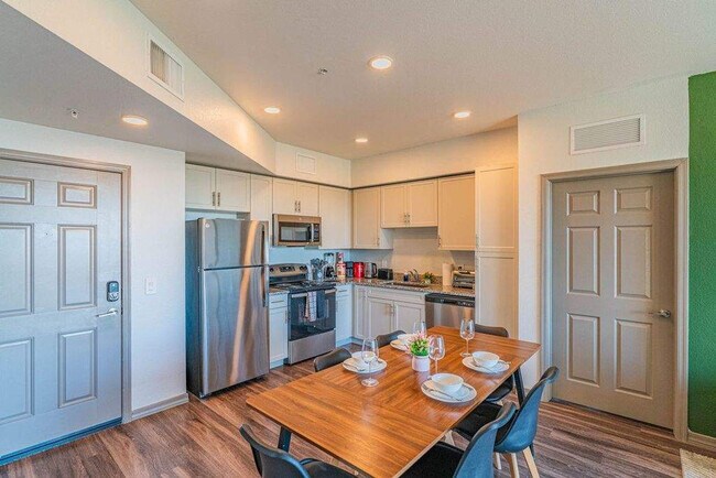 Building Photo - 9600 W Georgia Ave