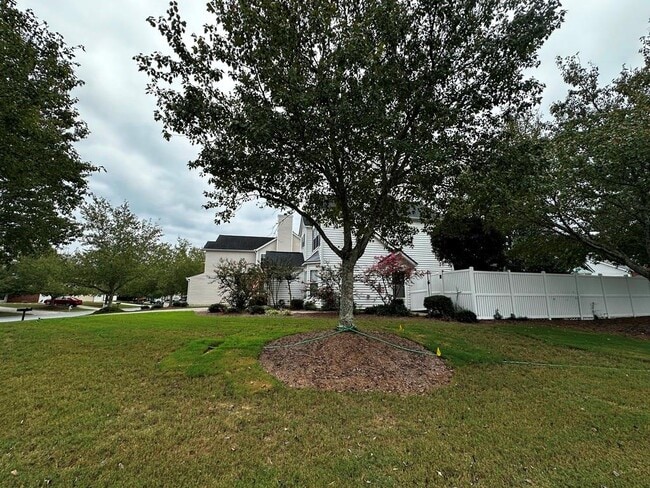 Building Photo - 3251 Avensong Village Cir
