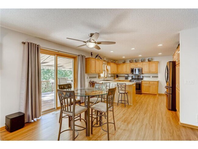 Building Photo - Single Family Home + Over 1/2 Acre Lot!! Welcome Home to Rockford MN!