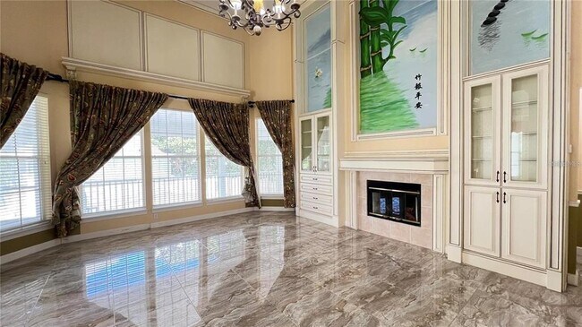 Building Photo - 934 Westpark Dr