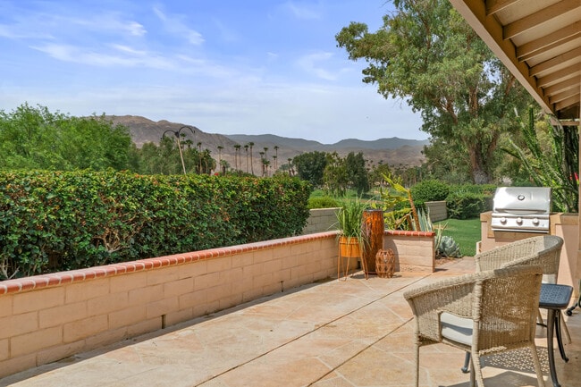 Building Photo - 99 Conejo Cir
