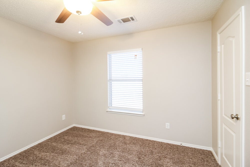 Building Photo - 705 Timber Trail