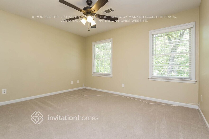Building Photo - 2693 Ashworth Cir