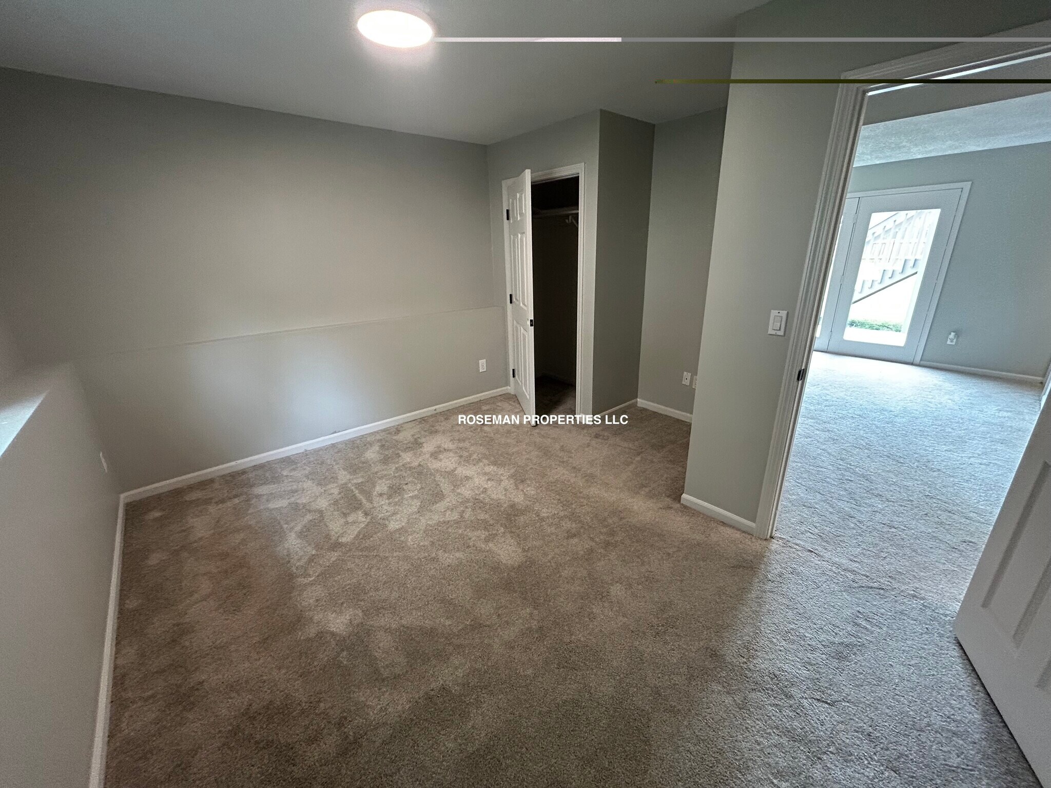 Basement Bedroom - 1045 N Lincoln St